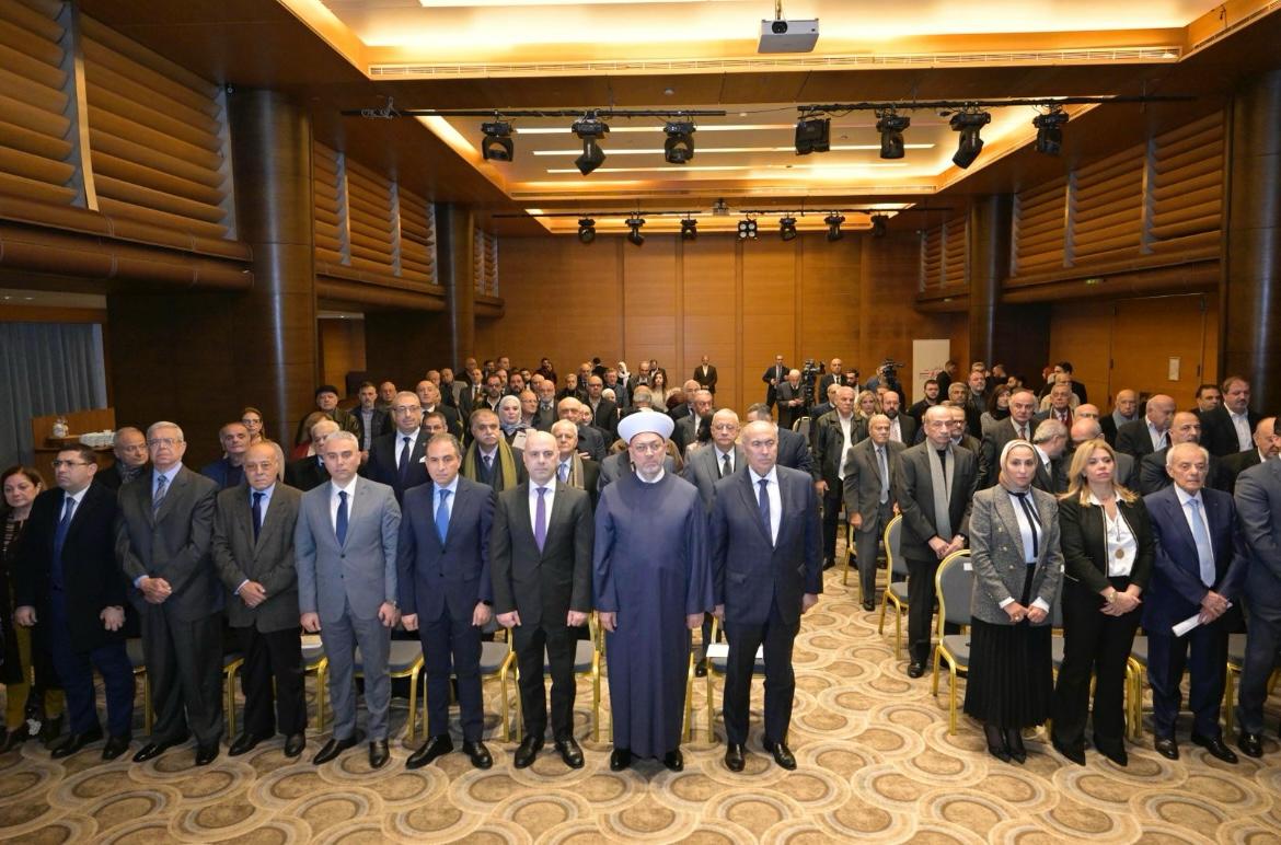 ملتقى بيروت نظّم مؤتمراً حول "موقع بيروت في القرار الوطني" ملتقى بيروت نظّم مؤتمراً حول "موقع بيروت في القرار الوطني"