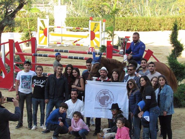 طوني عساف بطل لبنان في الفروسية للفئة الأعلى ارتفاعاً